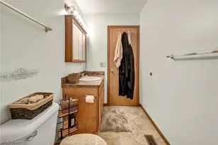 2343 18th St SW, Akron, OH 44314 - Photo 21