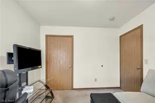 2343 18th St SW, Akron, OH 44314 - Photo 23