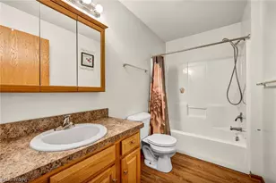 2343 18th St SW, Akron, OH 44314 - Photo 9