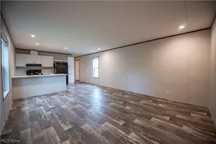 14000 Lincoln St, Minerva, OH 44657 - Photo 7
