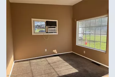 2350 Newton Street, Akron, OH 44305 - Photo 3
