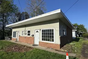 2350 Newton St, Akron, OH 44305 - Photo 1