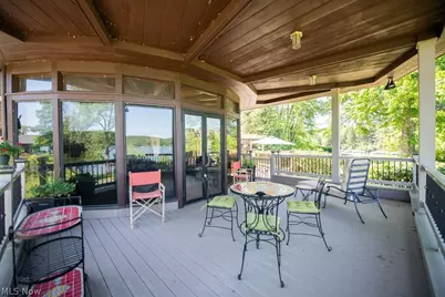 2009 Lakewood Road SW, Sherrodsville, OH 44675 - Photo 9