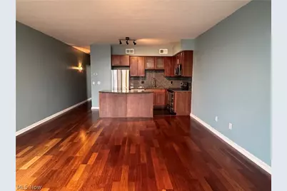 1237 Washington Avenue #811, Loveland, OH 44113 - Photo 9