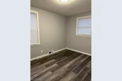 5247 Old Oxford Lane #3, Youngstown, OH 44512 - Photo 15