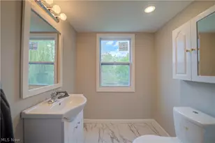 357 Erie Rd, Vermilion, OH 44089 - Photo 25