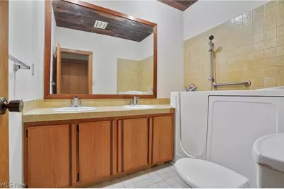 12376 Heath Road, Chesterland, OH 44026 - Photo 19