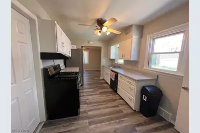 14 Ennis Avenue, Bedford, OH 44146 - Photo 5