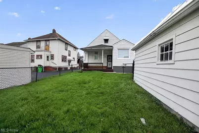 10721 Plymouth Avenue, Garfield Heights, OH 44125 - Photo 25