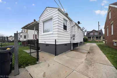 10721 Plymouth Avenue, Garfield Heights, OH 44125 - Photo 23