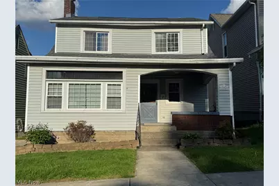 524 N 10th Street, Cambridge, OH 43725 - Photo 1