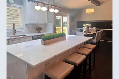 704 Echo Drive, Gates Mills, OH 44040 - Photo 3