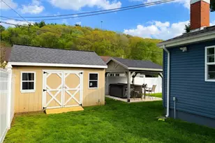 141 Spring St, Gnadenhutten, OH 44629 - Photo 7