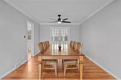 3873 Washington Boulevard, University Heights, OH 44118 - Photo 9