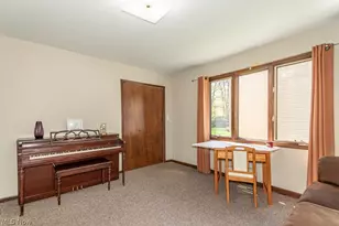 5133 Stansbury Dr, Solon, OH 44139 - Photo 17
