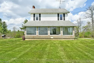 634 Bristol Champion Townline Road NE, Bristolville, OH 44402 - Photo 1