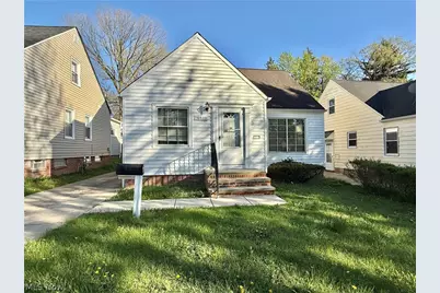 19520 Maple Heights Boulevard, Maple Heights, OH 44137 - Photo 1