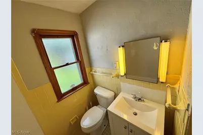 19520 Maple Heights Boulevard, Maple Heights, OH 44137 - Photo 13