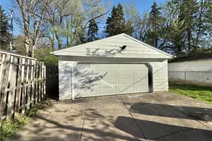 19520 Maple Heights Blvd, Maple Heights, OH 44137 - Photo 19