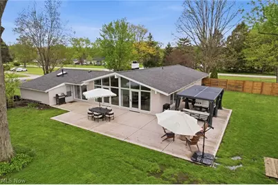 12789 Manchester Drive, Chesterland, OH 44026 - Photo 5