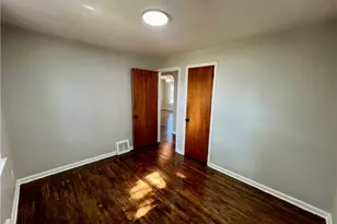 18108 McCracken Rd, Maple Heights, OH 44137 - Photo 21