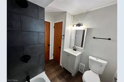 18108 McCracken Road, Maple Heights, OH 44137 - Photo 15