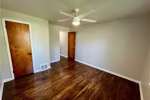 18108 McCracken Rd, Maple Heights, OH 44137 - Photo 19