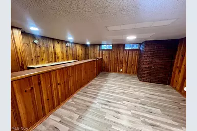18108 McCracken Road, Maple Heights, OH 44137 - Photo 27
