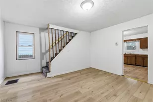 229 E 1st St, Mansfield, OH 44902 - Photo 3