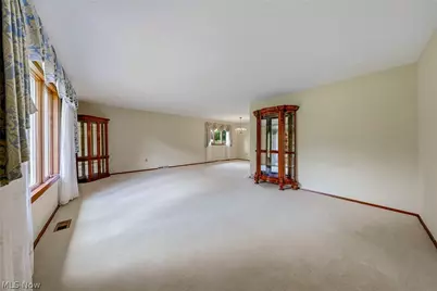 9841 Applewood Drive, North Royalton, OH 44133 - Photo 15