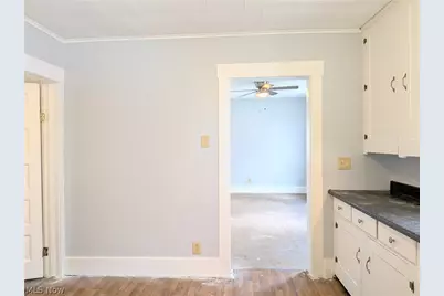 226 Smith Avenue SW, Canton, OH 44706 - Photo 9