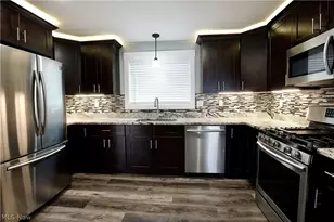 21001 Wilmore Ave, Euclid, OH 44123 - Photo 11