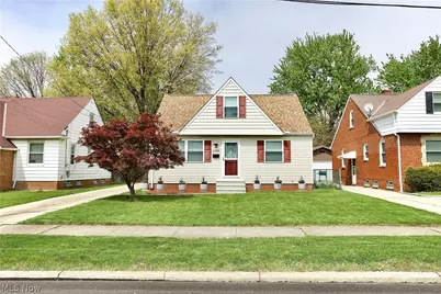 21001 Wilmore Avenue, Euclid, OH 44123 - Photo 5
