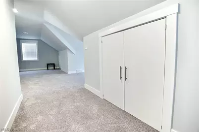 21001 Wilmore Avenue, Euclid, OH 44123 - Photo 23
