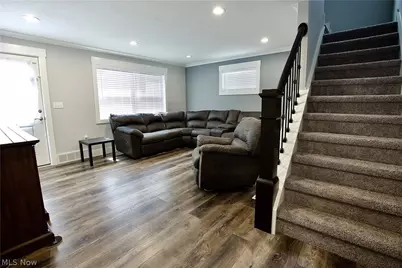 21001 Wilmore Avenue, Euclid, OH 44123 - Photo 9