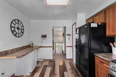 370 Applegrove Street NE, North Canton, OH 44720 - Photo 11