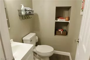 8859 Bender Rd, North Ridgeville, OH 44039 - Photo 17