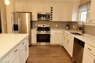 8859 Bender Rd, North Ridgeville, OH 44039 - Photo 5