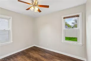 599 E 250th St, Euclid, OH 44132 - Photo 17