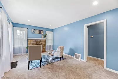 2603 Graham Avenue, Akron, OH 44312 - Photo 3