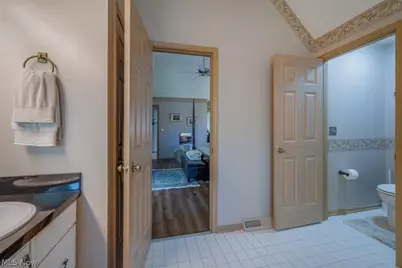 8051 Valleyview Court, North Royalton, OH 44133 - Photo 23