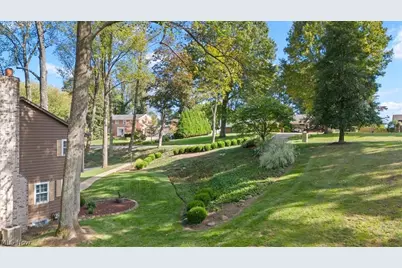 37 Meadowcrest Drive, Parkersburg, WV 26104 - Photo 11