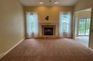 5342 Clingan Trails Blvd, Struthers, OH 44471 - Photo 17