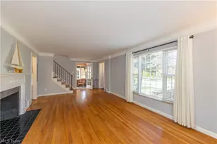 21130 Edgecliff Dr, Euclid, OH 44123 - Photo 5