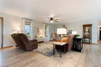 9272 Andora Road NE, West Chester, OH 44625 - Photo 7
