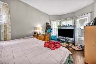 6808 Lansing Ave, Loveland, OH 44105 - Photo 15