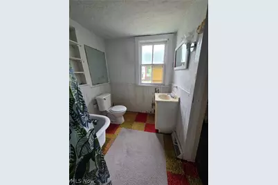 337 Broadway Avenue, Wellsville, OH 43968 - Photo 9
