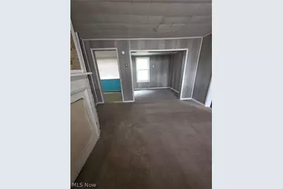 337 Broadway Avenue, Wellsville, OH 43968 - Photo 13