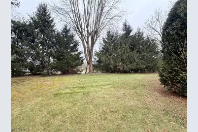 792 Kingwood Drive NE, Bolivar, OH 44612 - Photo 11