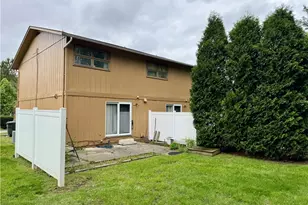 792 Kingwood Dr NE, Bolivar, OH 44612 - Photo 17